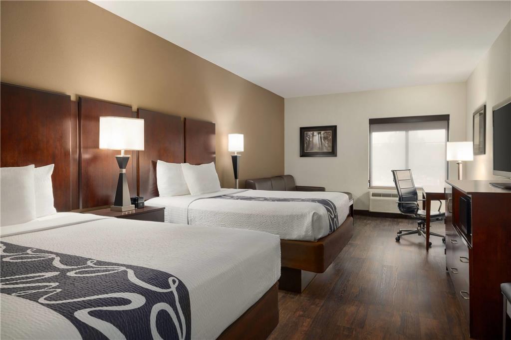 La Quinta By Wyndham Wolfchase 3*